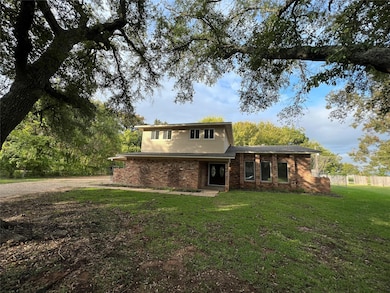 222 Walnut Ln, Bossier City, LA 71111 - photo 2