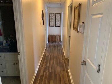 203 Saddlewood Dr, Shelbyville, TN 37160 - photo 4