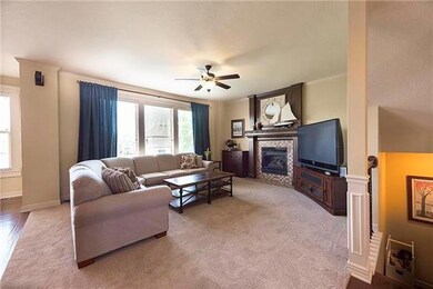 1504 SW 41st St, Lees Summit, MO 64082 - photo 4