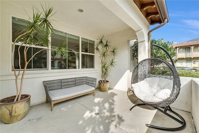 870 E Mountain Way unit D, Azusa, CA 91702 - photo 4