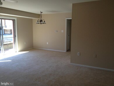 204 Park Terrace Ct SE unit 23, Vienna, VA 22180 - photo 2