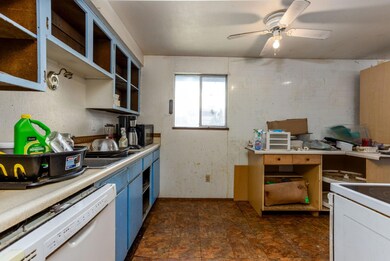 5-web-or-mls-1749 SW Kalama Avenue-4