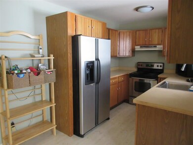 17 Brookview Ave, Delmar, NY 12054 - photo 5