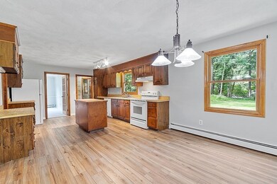 340 Foster St, North Andover, MA 01845 - photo 2