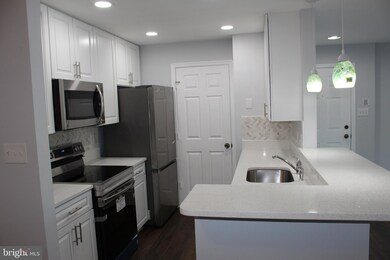 13605 Sir Thomas Way unit 31, Silver Spring, MD 20904 - photo 4