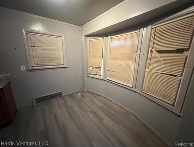 9940 Vaughan St, Detroit, MI 48228 - photo 6