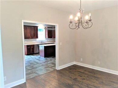 205 Wickersham Dr, Statesville, NC 28625 - photo 7