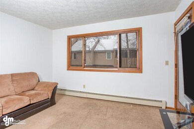 09-Living Room-1842