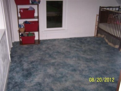 518 E Central Ave, Bluffton, IN 46714 - photo 2