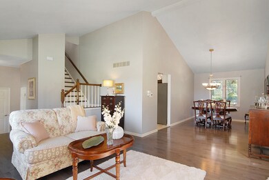 1330 Violet Ln, Batavia, IL 60510 - photo 7