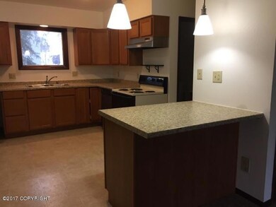 5613 Renee Cir, Anchorage, AK 99504 - photo 5