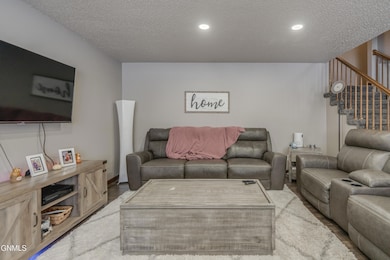 2720 Stevens St, Bismarck, ND 58503 - photo 6