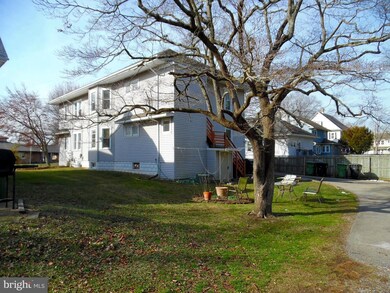 407 Unit # B N Broadway unit B UPSTAIRS, Pitman, NJ 08071 - photo 5