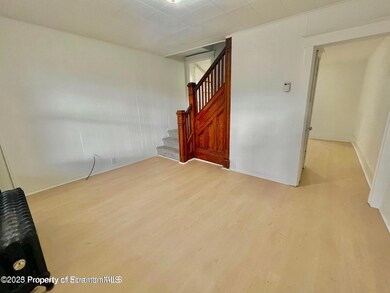 1421 Olive St unit 1423, Scranton, PA 18510 - photo 5