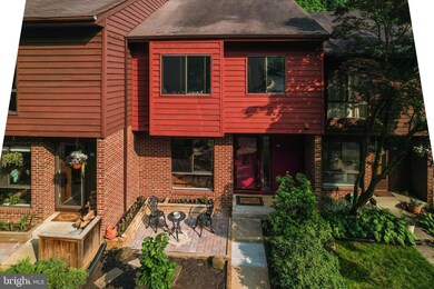 2257 Chestnut Burr Ct, Reston, VA 20191 - photo 3