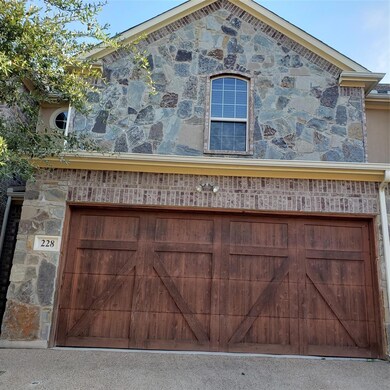 228 Corinna Ct, Hurst, TX 76053 - photo 2