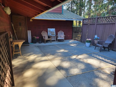 223 Lorraine Dr, Sequim, WA 98382 - photo 2