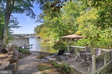 14814 Childs Cove Dr, Spotsylvania, VA 22551 - photo 4