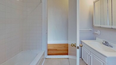 1 Linden St unit 4b, Boston, MA 02127 - photo 4