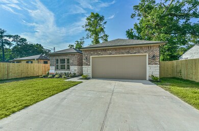 7213 S Hall St, Houston, TX 77028 - photo 2