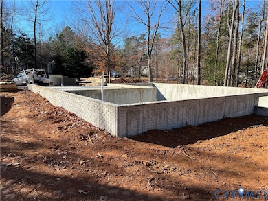 200 Victoria Dr, Ruther Glen, VA 22546 - photo 2