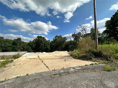 28 Tudor Ln, Bella Vista, AR 72715 - photo 3