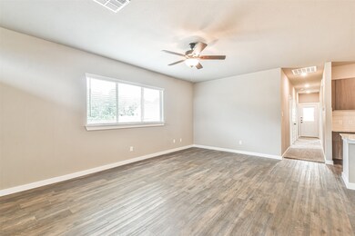 9712 Grosbeak Ln, Magnolia, TX 77354 - photo 4