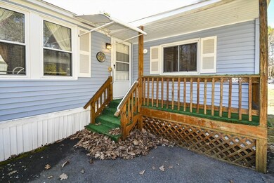 62 Seabrook Rd, Salisbury, MA 01952 - photo 2