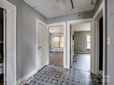 415 Highland Ave, Shelby, NC 28150 - photo 4