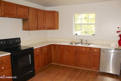 7316 Elder Ferry Rd, Moss Point, MS 39563 - photo 5