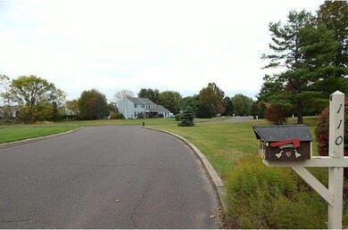 110 Wheatsheaf Rd, Warminster, PA 18974 - photo 4