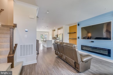 5851 Pecking Stone St, New Market, MD 21774 - photo 4