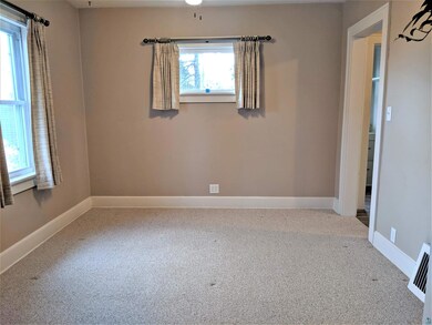 Empty room with carpet