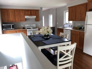 50 Central St unit B, Fayville, MA 01745 - photo 3