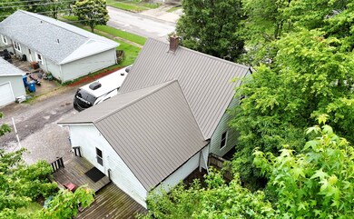 107 W King St, Fairfield, IL 62837 - photo 5