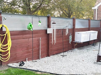 13855 Edmore Dr, Detroit, MI 48205 - photo 7