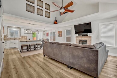 2135 N Trail Creek Ln, Eagle, ID 83616 - photo 4