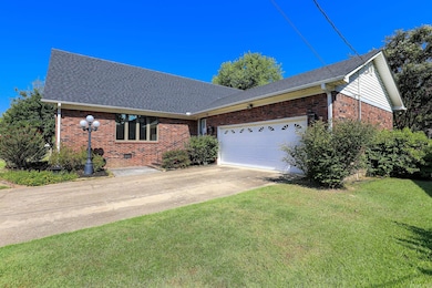 521 W Cross St, Benton, AR 72015 - photo 5