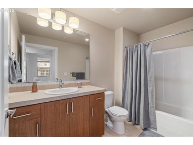 17181 SW Snowdale St unit 204, Beaverton, OR 97007 - photo 5