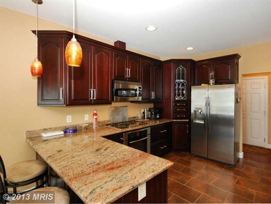 406R Lakeview Ave, Edgewater, MD 21037 - photo 4