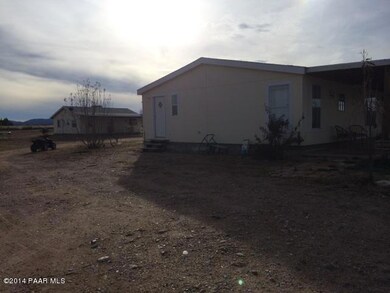 1205 W Antelope Run Rd, Paulden, AZ 86334 - photo 3