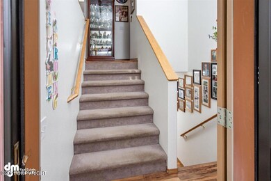 03-Front Entry_DMD_0565