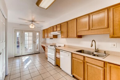 1208 E Dunbar Dr Tempe AZ-Kitchen