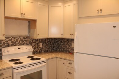3602 54th St W unit D1, Bradenton, FL 34209 - photo 3