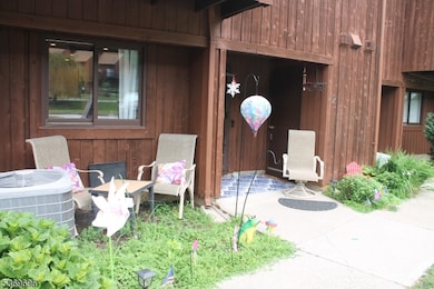 1 Silver Star Ct unit 2, Vernon, NJ 07462 - photo 4