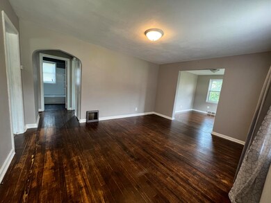 Livingroom entry