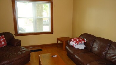 2527 York St, Blue Island, IL 60406 - photo 2