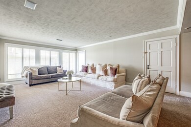 6353 Diamond Head Cir unit D, Dallas, TX 75225 - photo 3