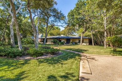 8231 Forest Hills Blvd, Dallas, TX 75218 - photo 4