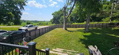 388 W 36th St N, Newton, IA 50208 - photo 7